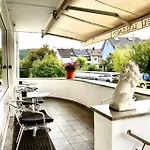 فندق Burghotel 3*